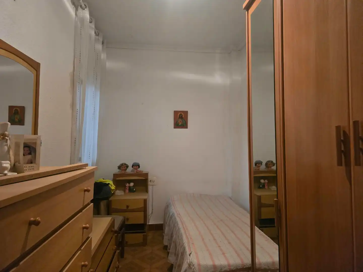 Flat with terrace for sale in Carrer de Canalejas 58, imagen 3