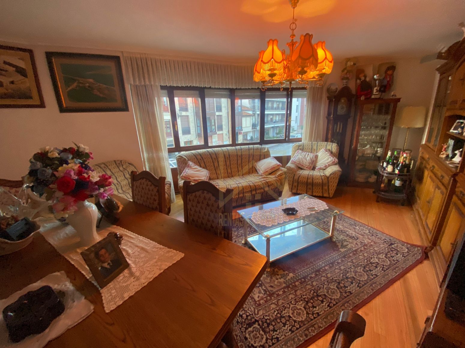 Living room of Flat to rent in Santa María de Cayón  with Heating, Parquet flooring and Furnished