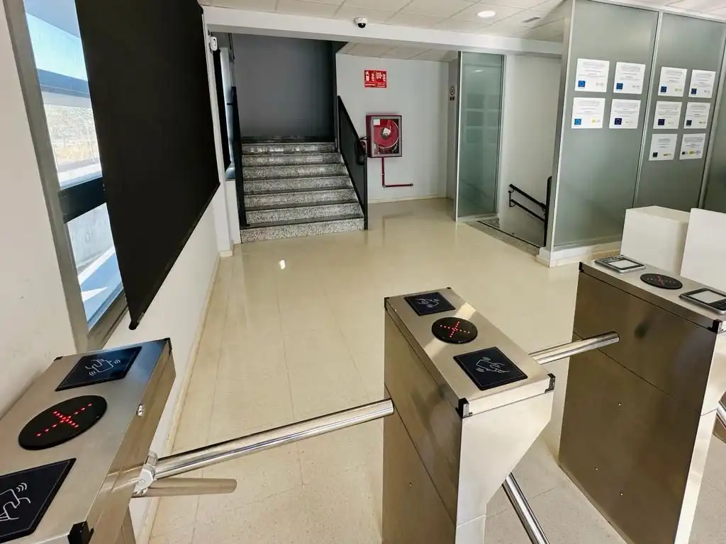 Misto residenziale con ascensore in affitto a Pisa, imagen 26