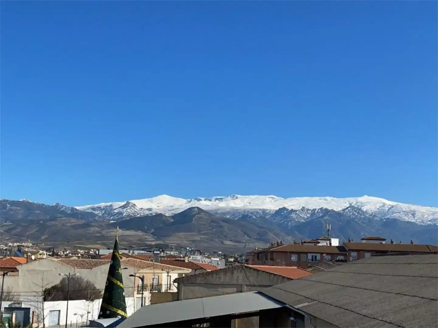 Vista exterior de Dúplex en venta en Villa de Otura con Aire acondicionado, Amueblado y Balcón