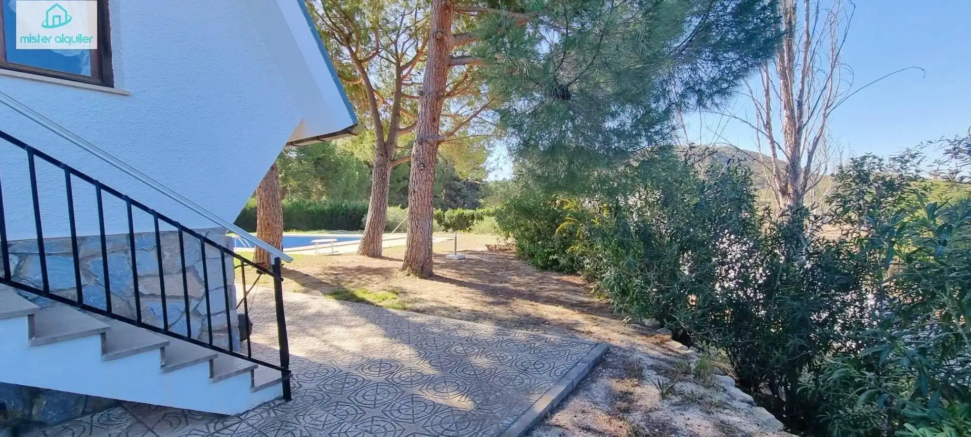 Detached house with terrace for sale in Calle Cíes 9, imagen 12