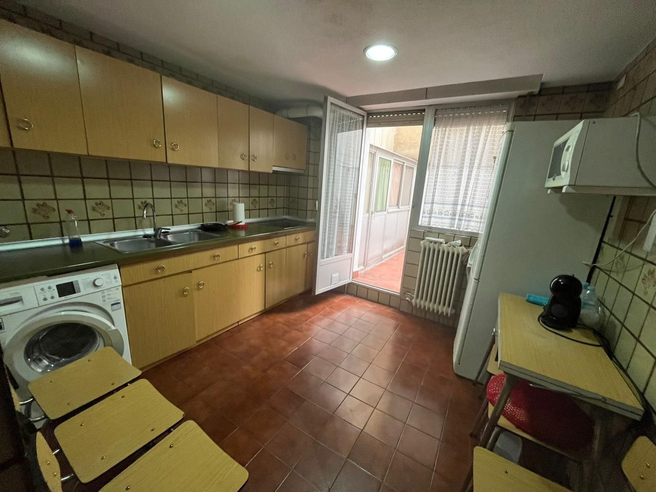 Kitchen of Flat for sale in Salamanca Capital  with Heating