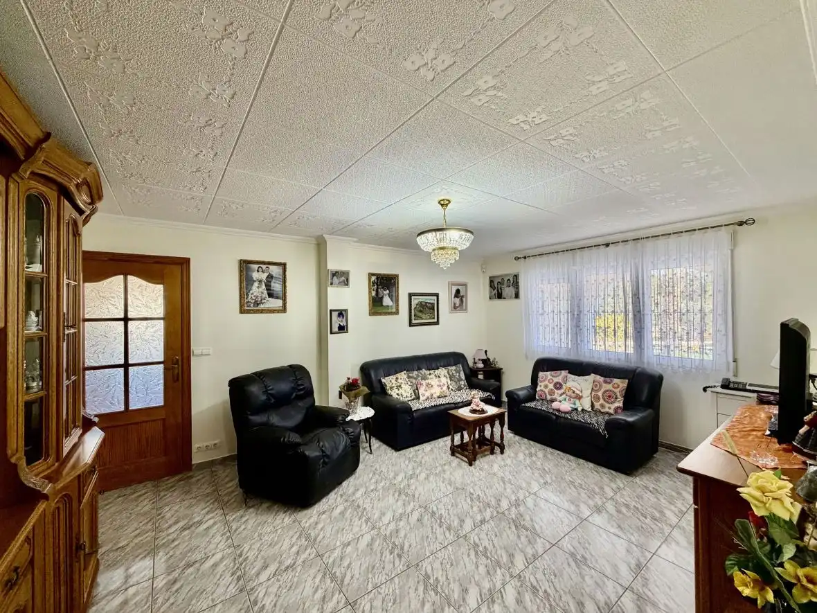Wohnzimmer von Haus oder Chalet zum Verkauf in Elche / Elx mit Klimaanlage, Terrasse und Schwimmbad