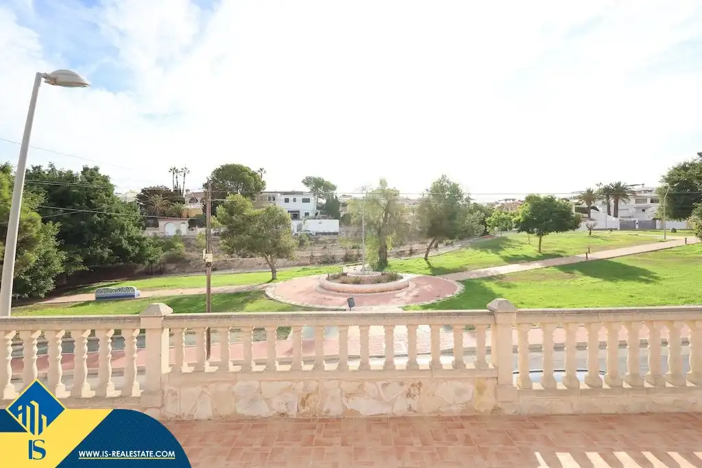 Jardí de Casa o xalet de lloguer en Orihuela amb Terrassa, Piscina i Moblat