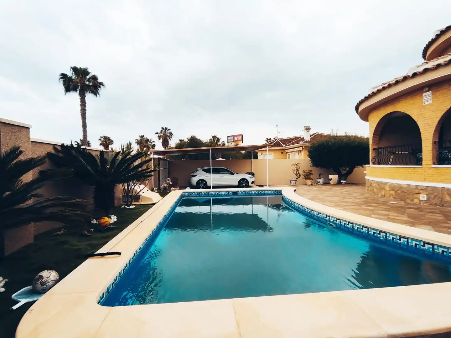 Piscina de Casa o xalet en venda en Benijófar amb Calefacció, Jardí privat i Terrassa