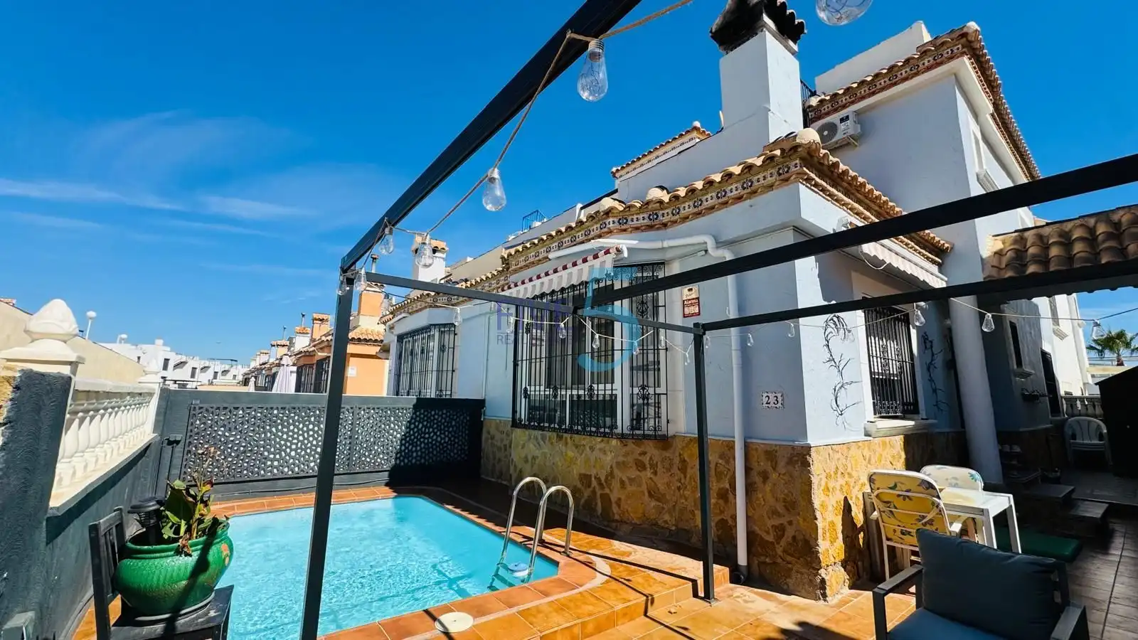 Casa a schiera con terrazza in vendita a Orihuela Costa