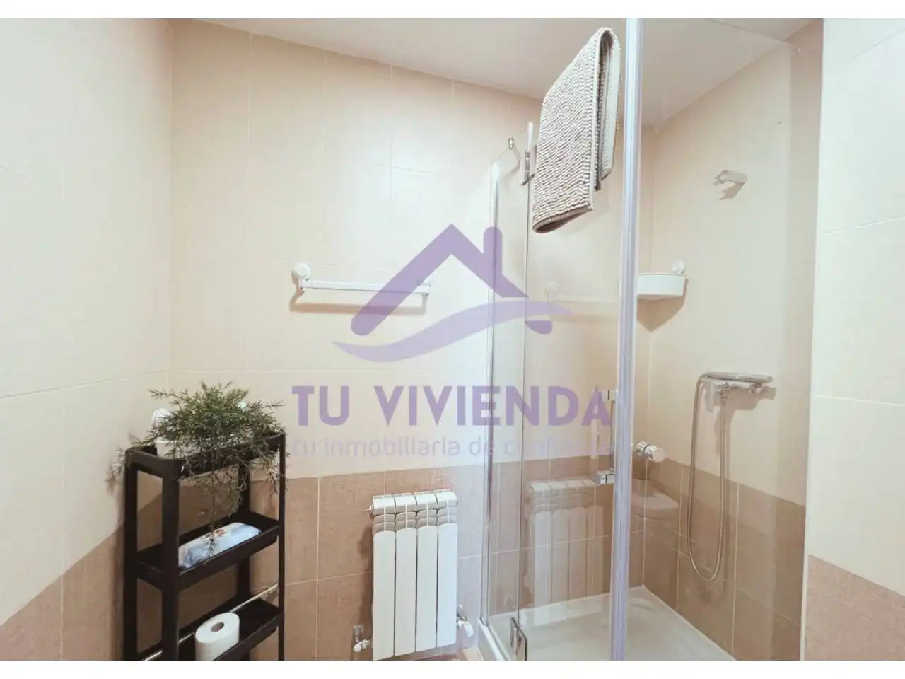 Baño de Piso en venta en Íscar con Trastero