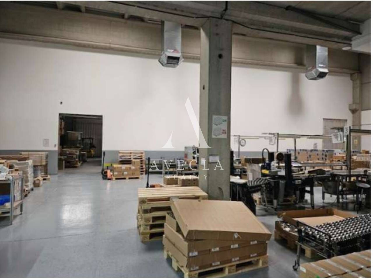 Nave industrial de alquiler en Calle Can Parellada, 1