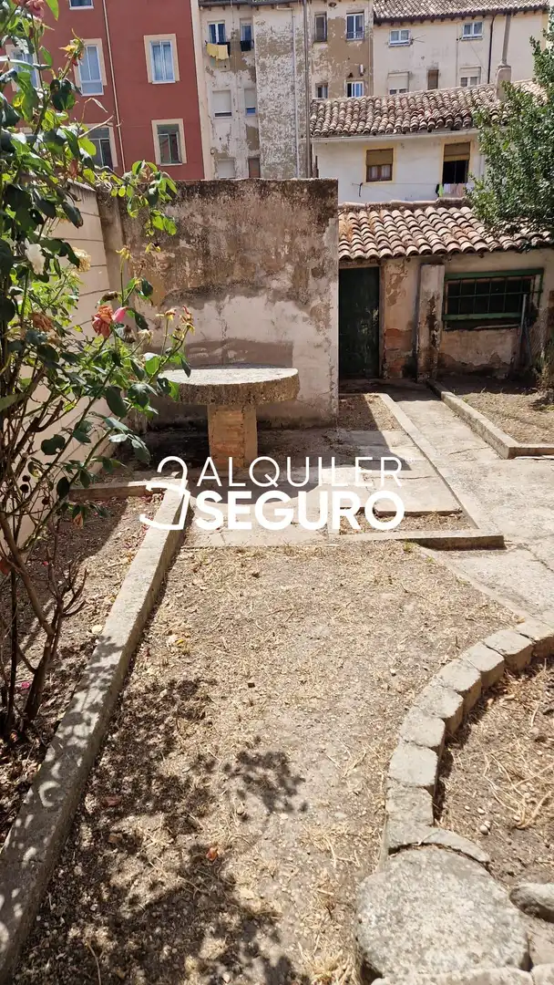 Piso de alquiler en Procurador , Casco Antiguo