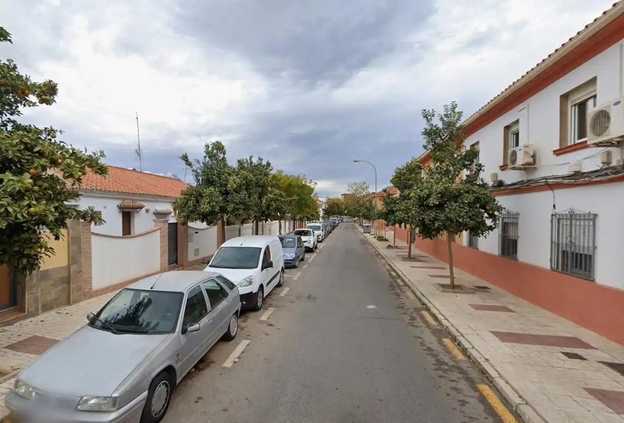 Adossat en venda a Cruz de Humilladero