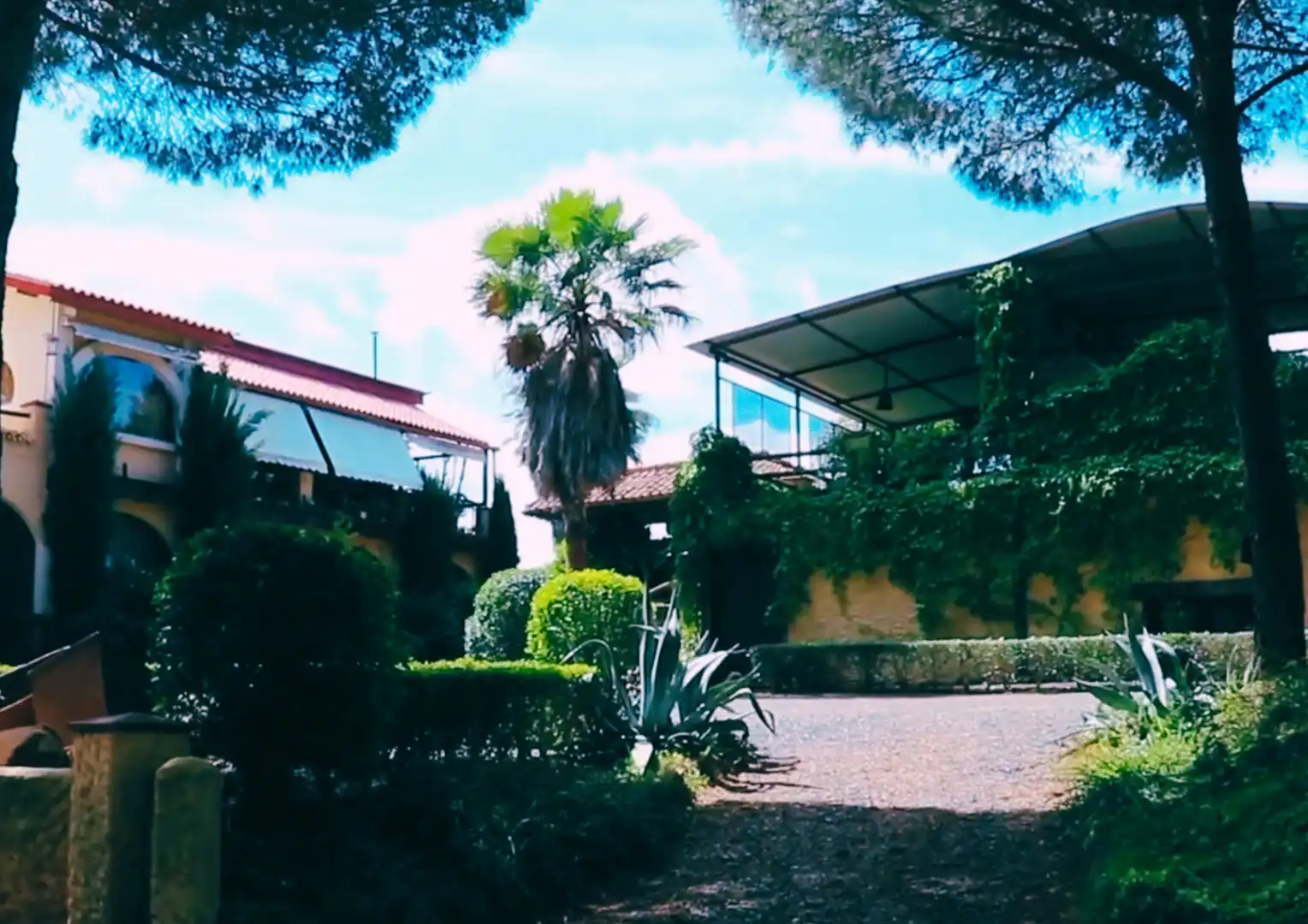 Buildings for sale in Calañas  with Community pool