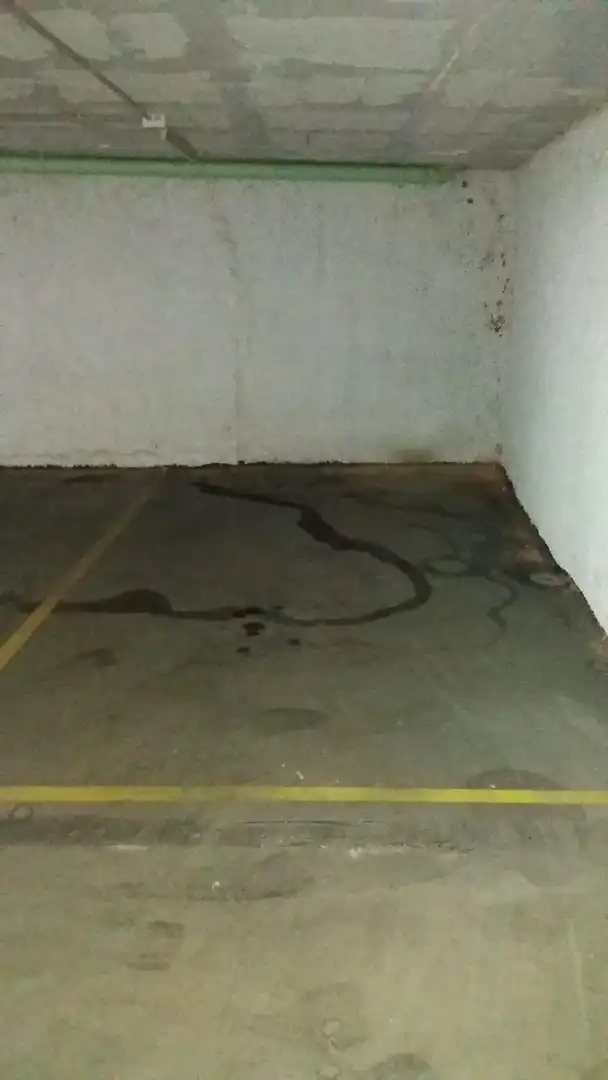 Garage for sale in Barcelona