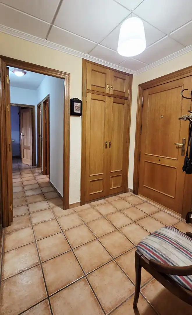 Piso en venta en Benidorm con Aire acondicionado, Terraza y Piscina comunitaria