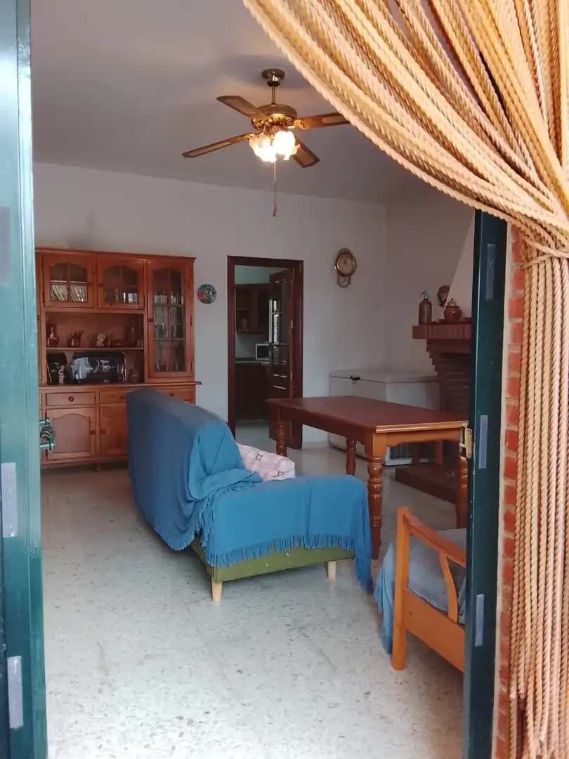 Sala d'estar de Finca rústica en venda en Córdoba amb Aire condicionat, Calefacció i Jardí privat