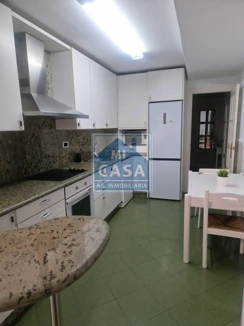 Kitchen of Flat for rent in Mérida  with Air Conditioner and Balcony