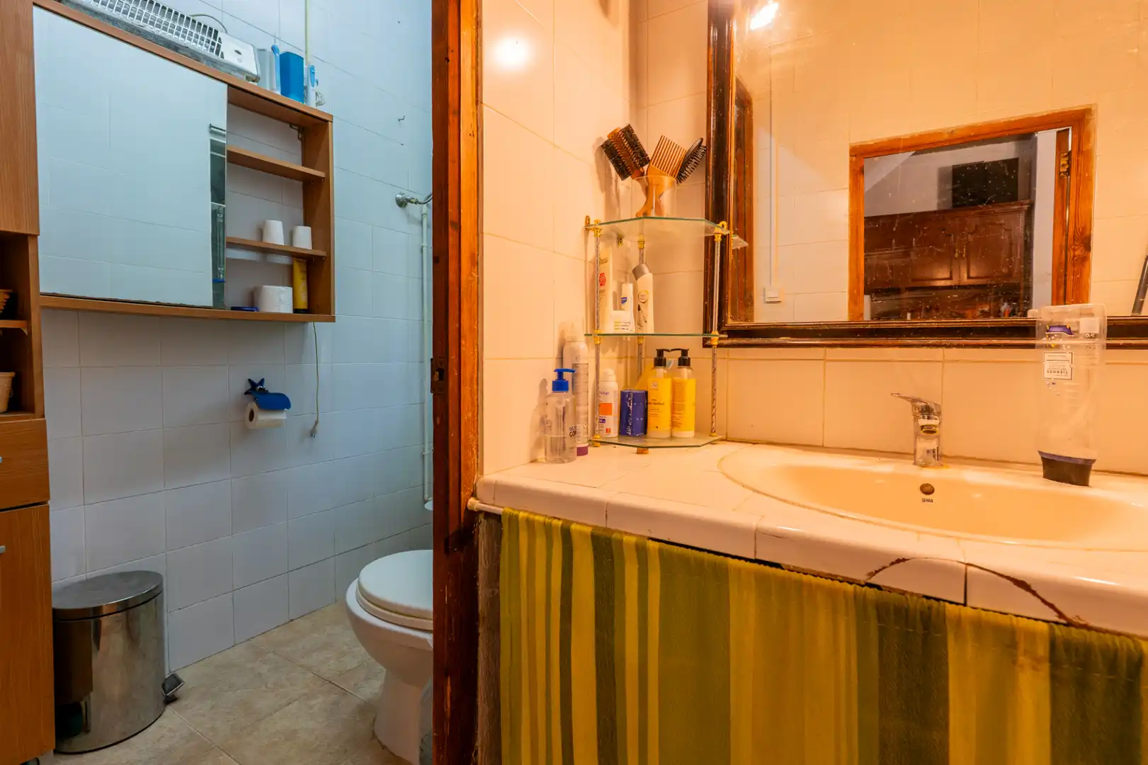 Bany de Casa o xalet en venda en Segorbe amb Jardí privat, Terrassa i Piscina