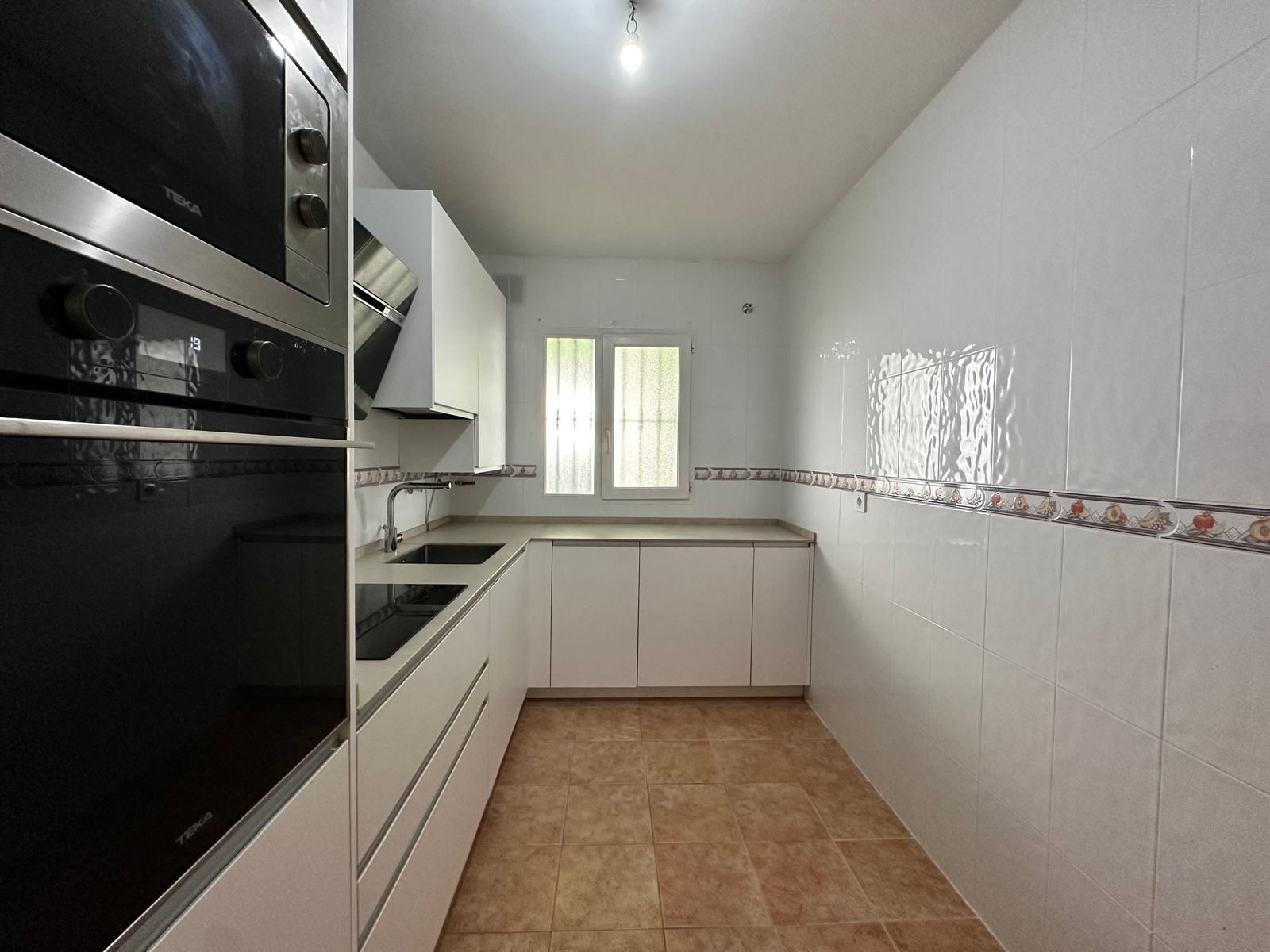 Kitchen of Attic for sale in Vélez-Málaga  with Air Conditioner, Heating and Terrace