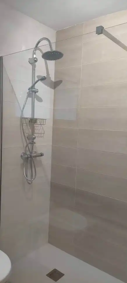 Baño de Piso de alquiler en Donostia - San Sebastián  con Calefacción, Terraza y Amueblado