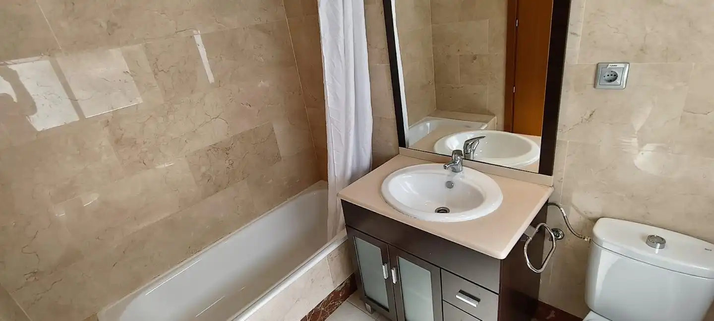 Bany de Pis de lloguer en Puerto Rey