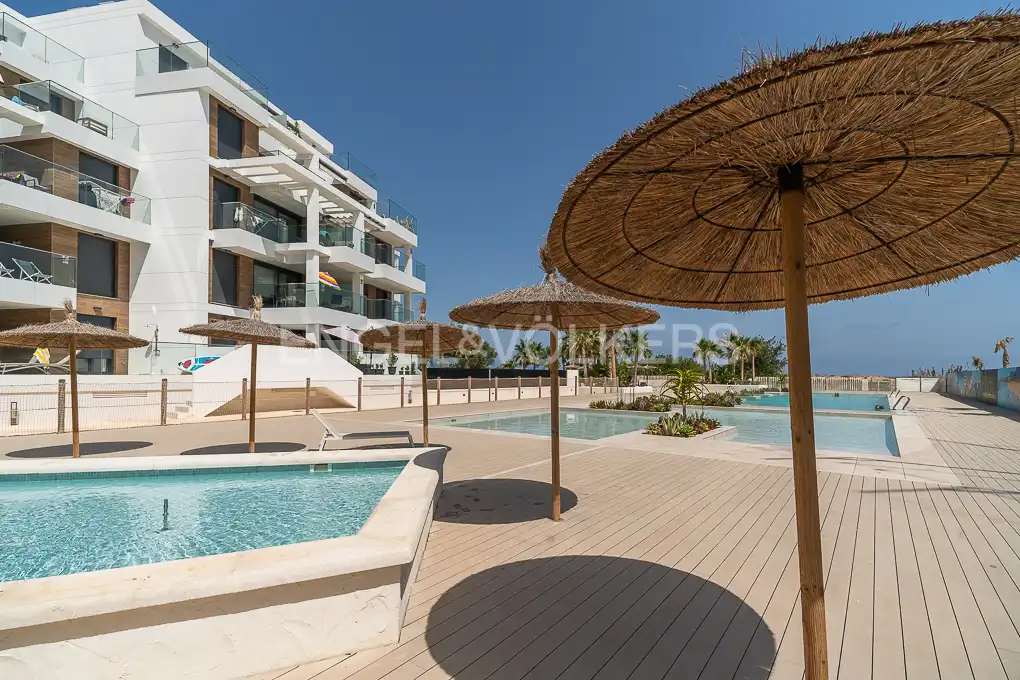 Terrasse von Wohnung zur Miete in Dénia mit Klimaanlage, Heizung und Privatgarten