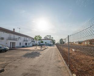 Exterior view of Single-family semi-detached for sale in Mengíbar  with Air Conditioner, Heating and Balcony