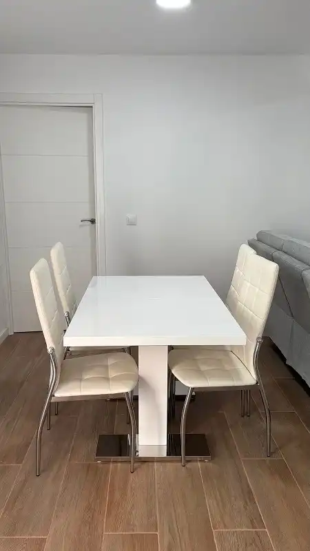 Esszimmer von Erdgeschoss zur Miete in Elche / Elx mit Möbliert, Ofen und Waschmaschine