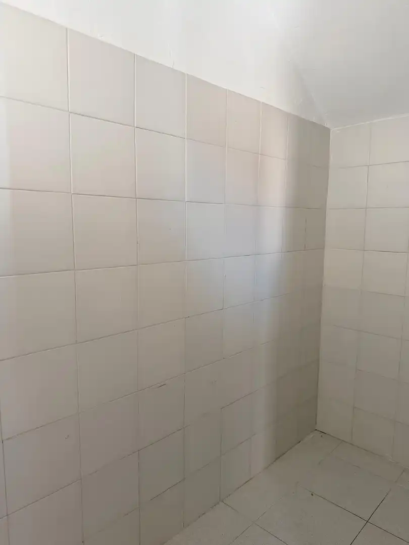 Bathroom of Houses for sale in Valdelacalzada