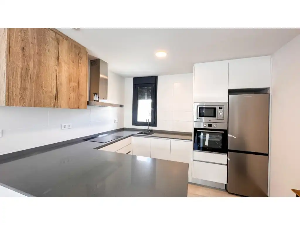 Cocina de Apartamento en venta en Torrevieja con Piscina