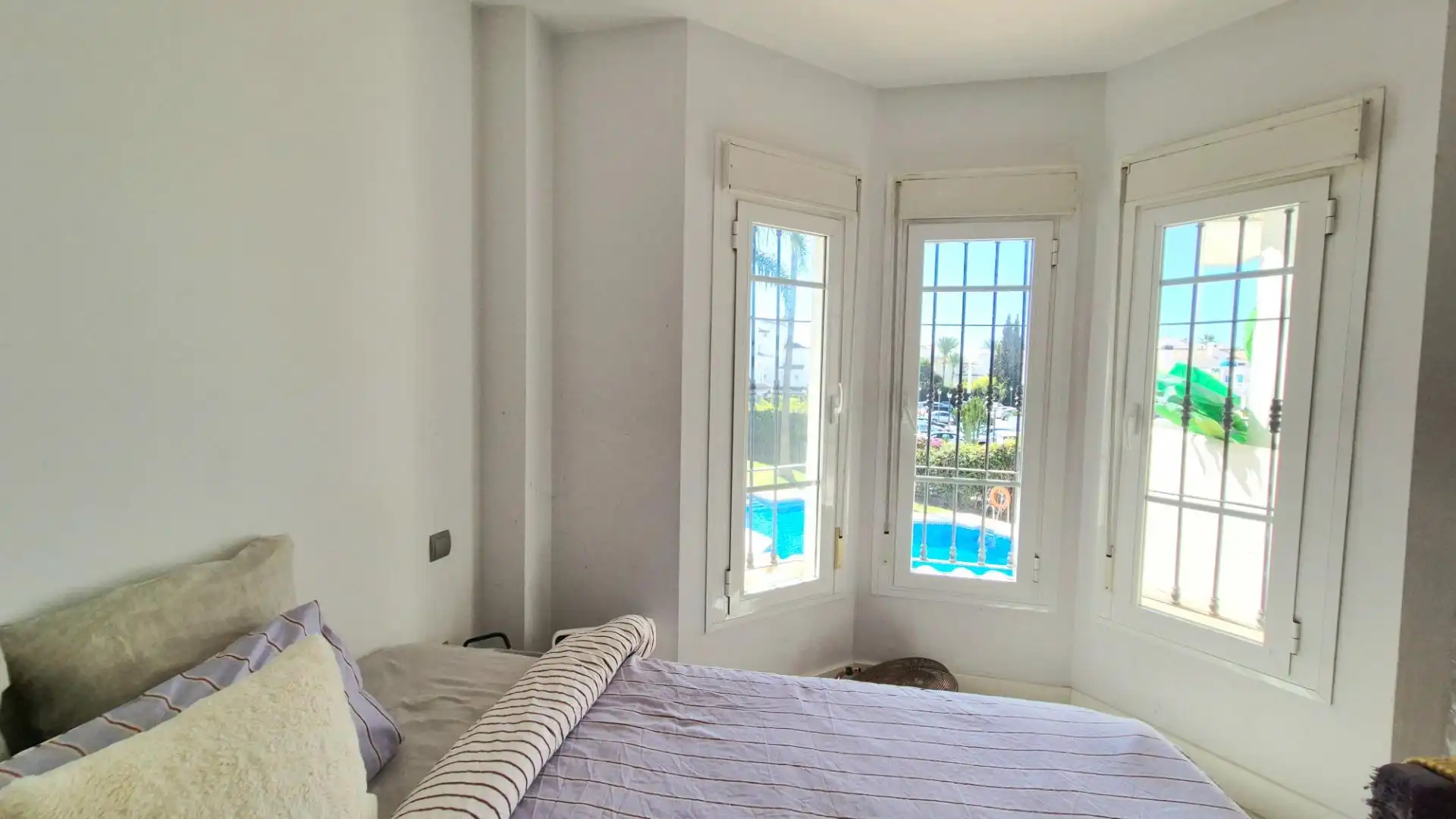 Dormitori de Apartament en venda en Nueva Andalucía