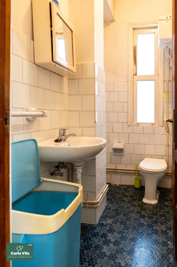 Baño de Piso en venta en Lugo con Calefacción y Parquet