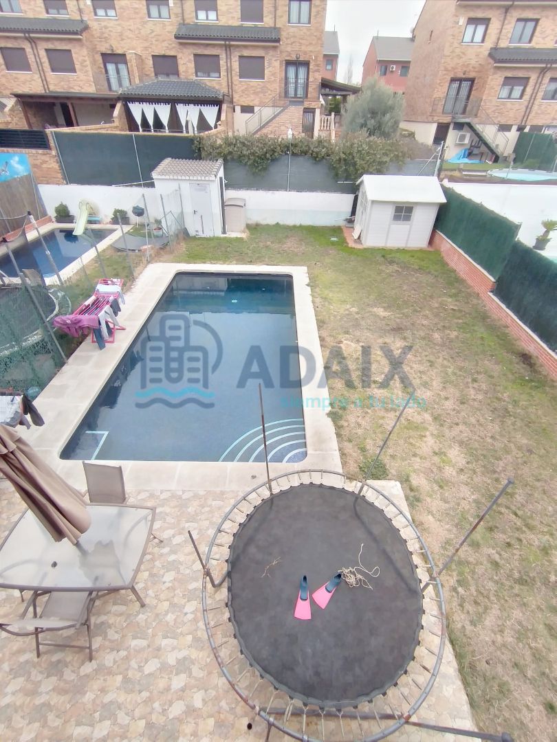 Swimming pool of House or chalet for sale in Arroyomolinos (Madrid)  with Heating, Private garden and Swimming Pool
