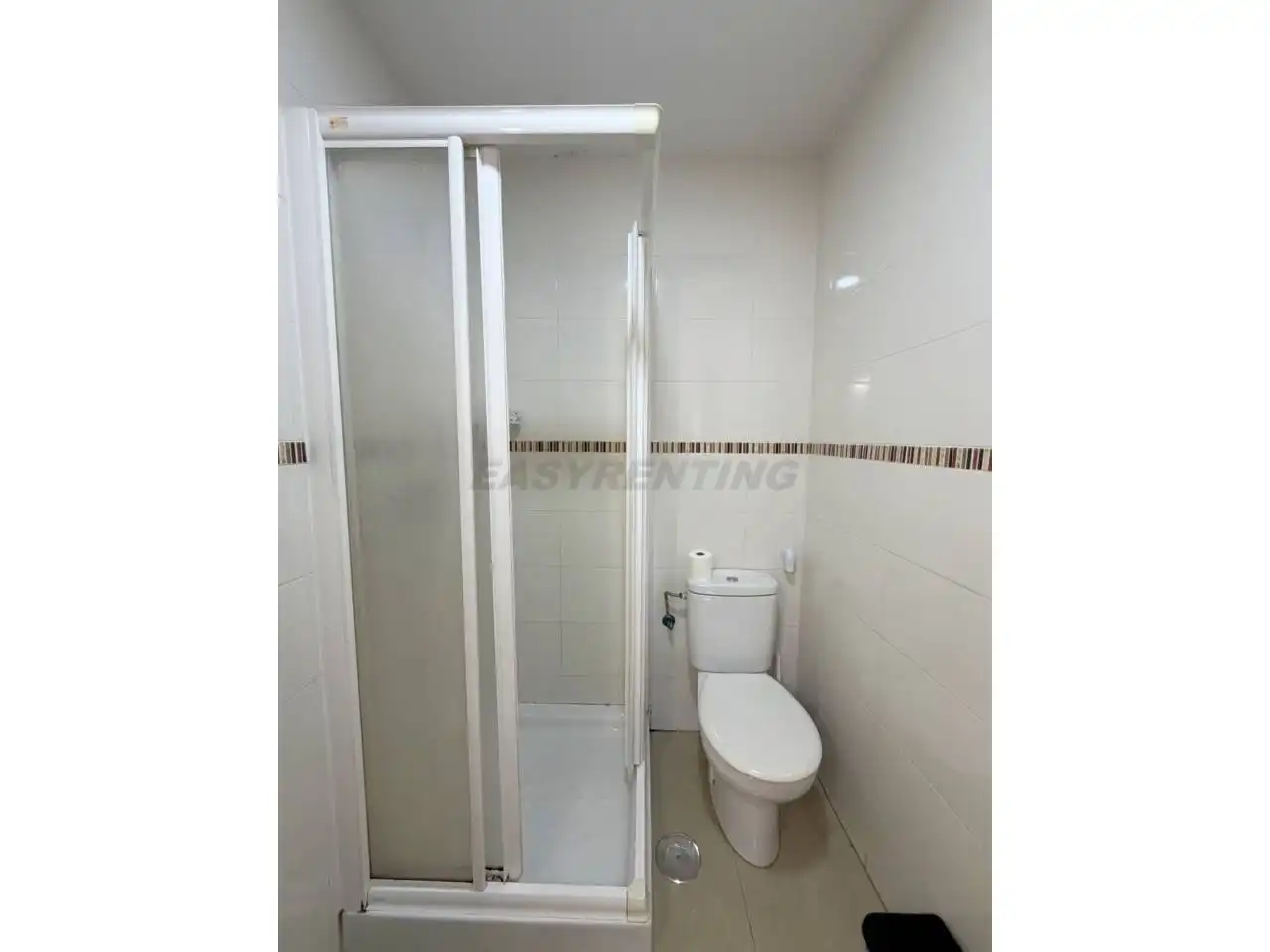 Bathroom of Flat for rent in La Línea de la Concepción  with Terrace and Furnished