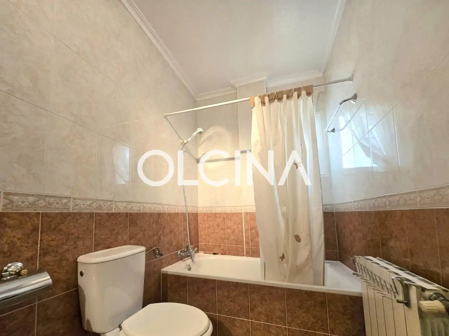 Baño de Casa o chalet en venta en Castalla con Calefacción, Jardín privado y Terraza