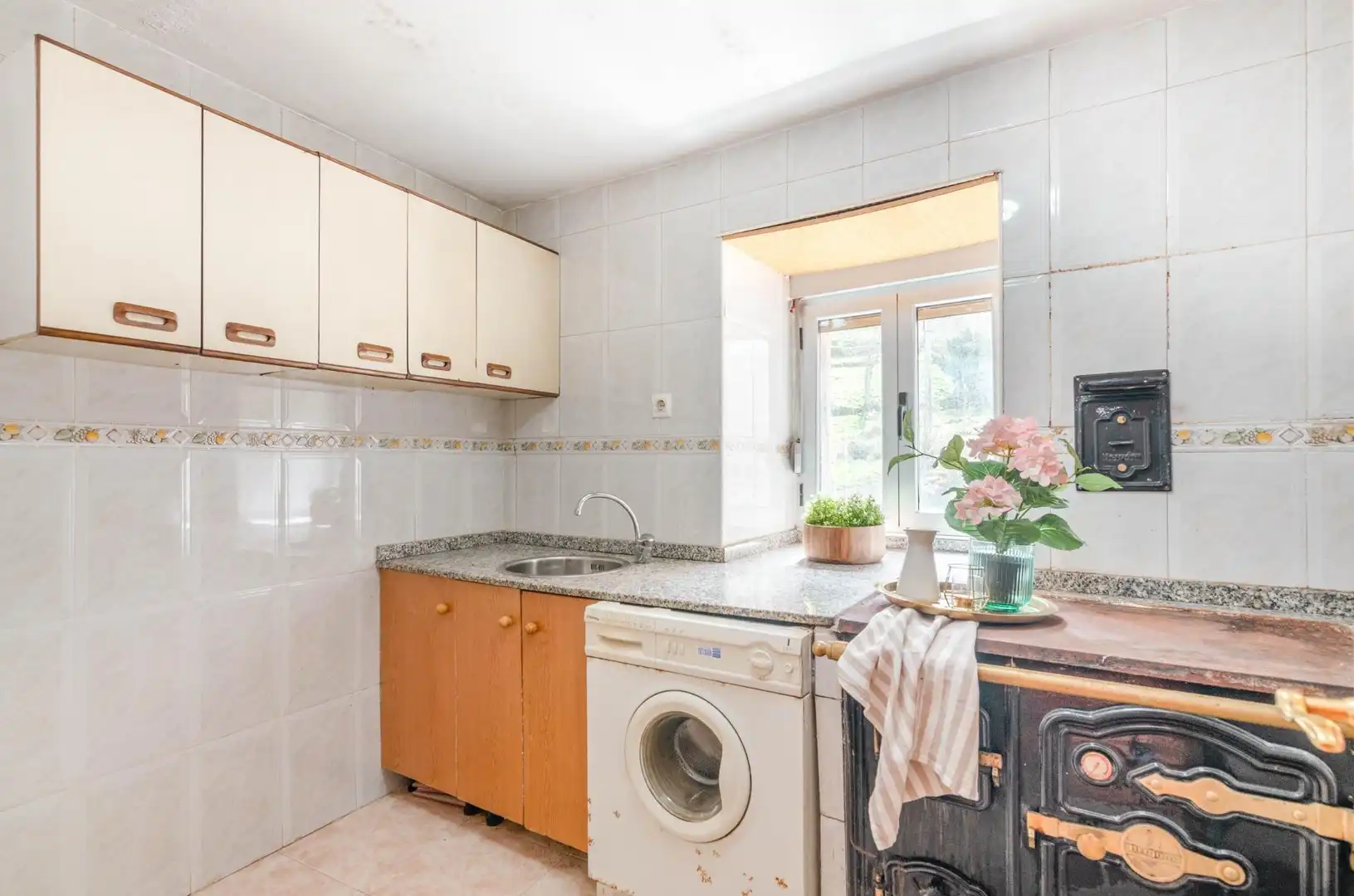 Cocina de Casa o chalet en venta en Somiedo con Jardín privado, Trastero y Amueblado