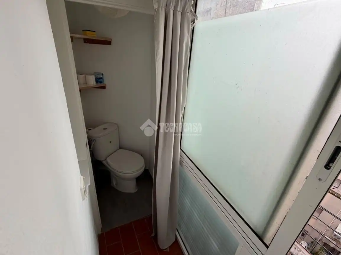 Appartamento con terrazza in vendita a Ciutat Vella, imagen 9