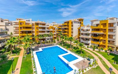 Vista exterior de Apartament en venda en Torrevieja amb Aire condicionat, Calefacció i Parquet