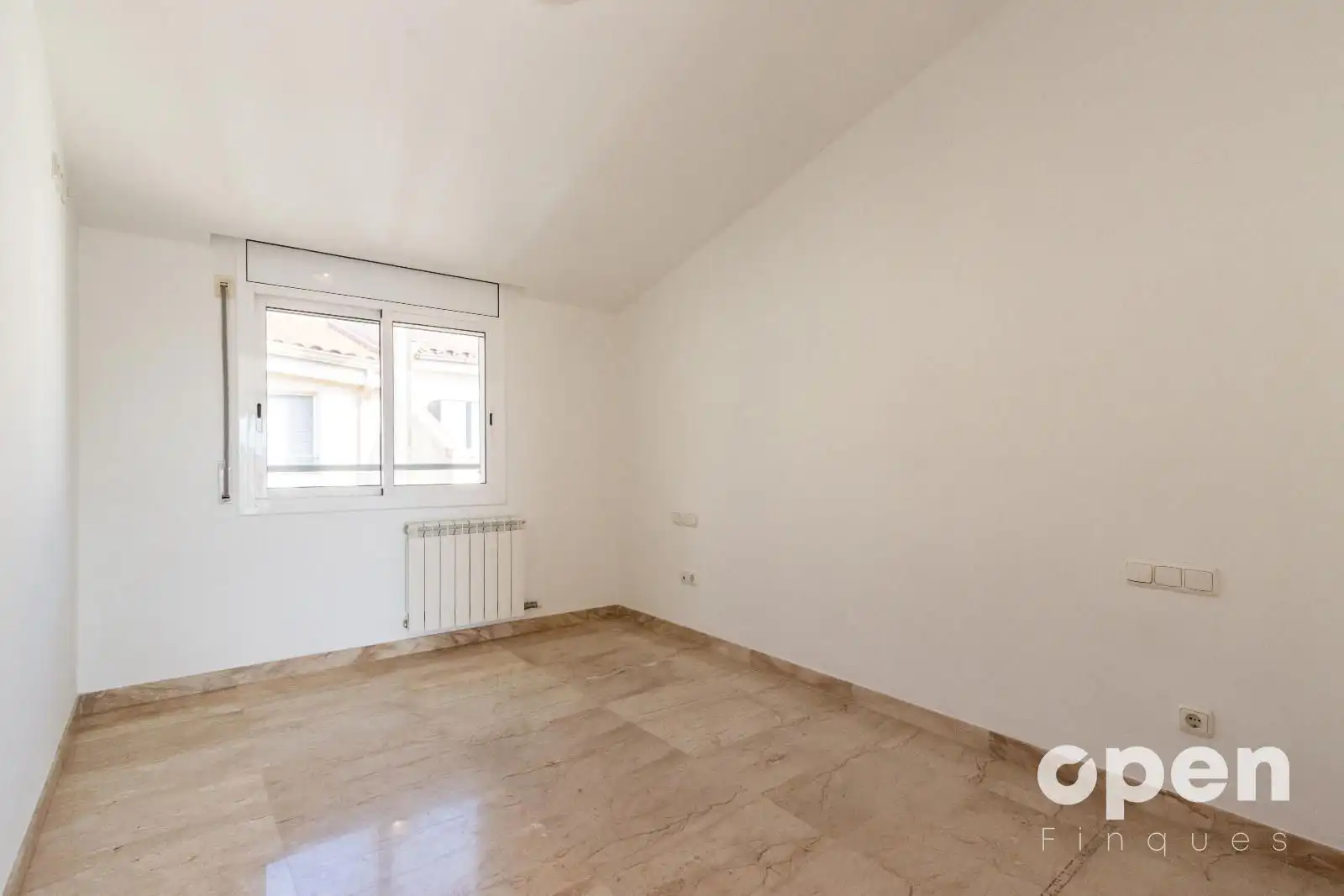 Dormitori de Dúplex en venda en Terrassa amb Calefacció, Terrassa i Forn