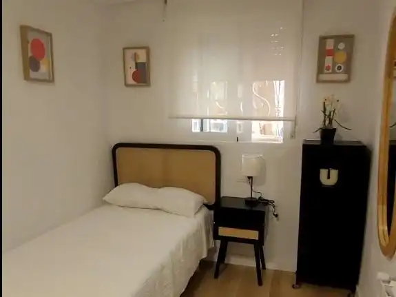 Habitación de Casa o chalet de alquiler en Cáceres con Calefacción, Parquet y Terraza