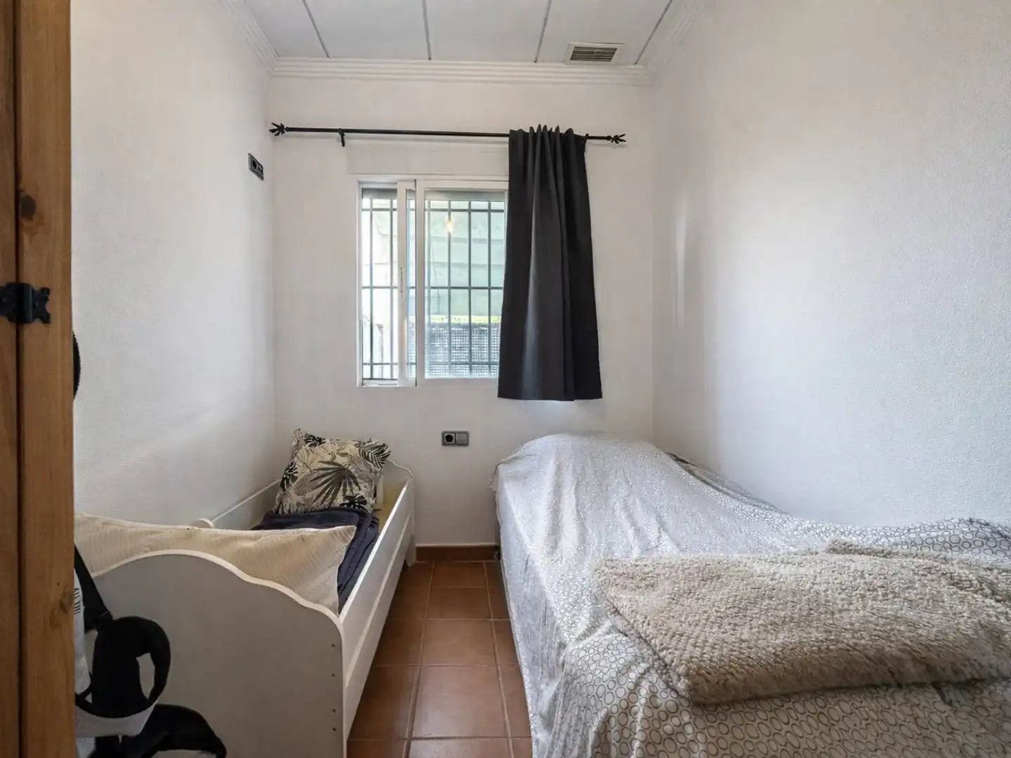 Dormitori de Casa o xalet en venda en Cartagena amb Aire condicionat, Jardí privat i Terrassa