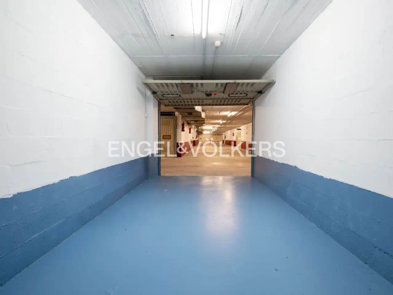Garage zum Verkauf in Donostia - San Sebastián 