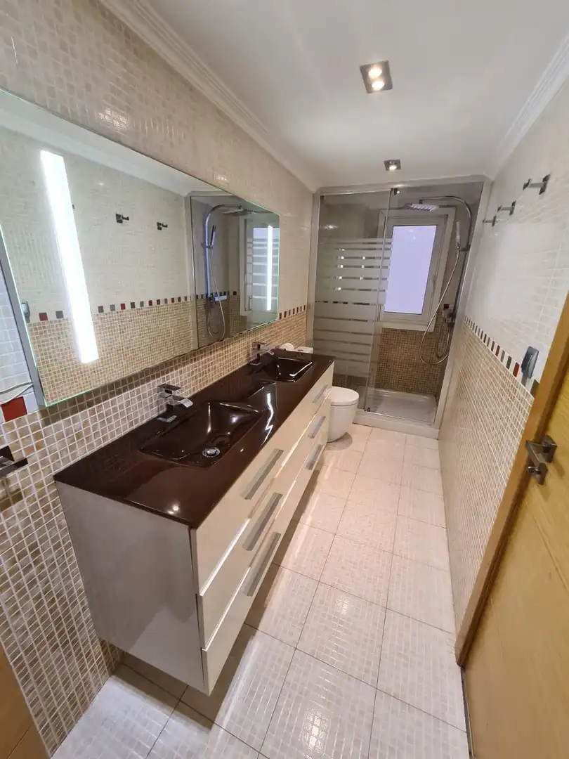 Wohnung zur Miete in Rúa de Concepción Arenal, 52, Centro - Areal