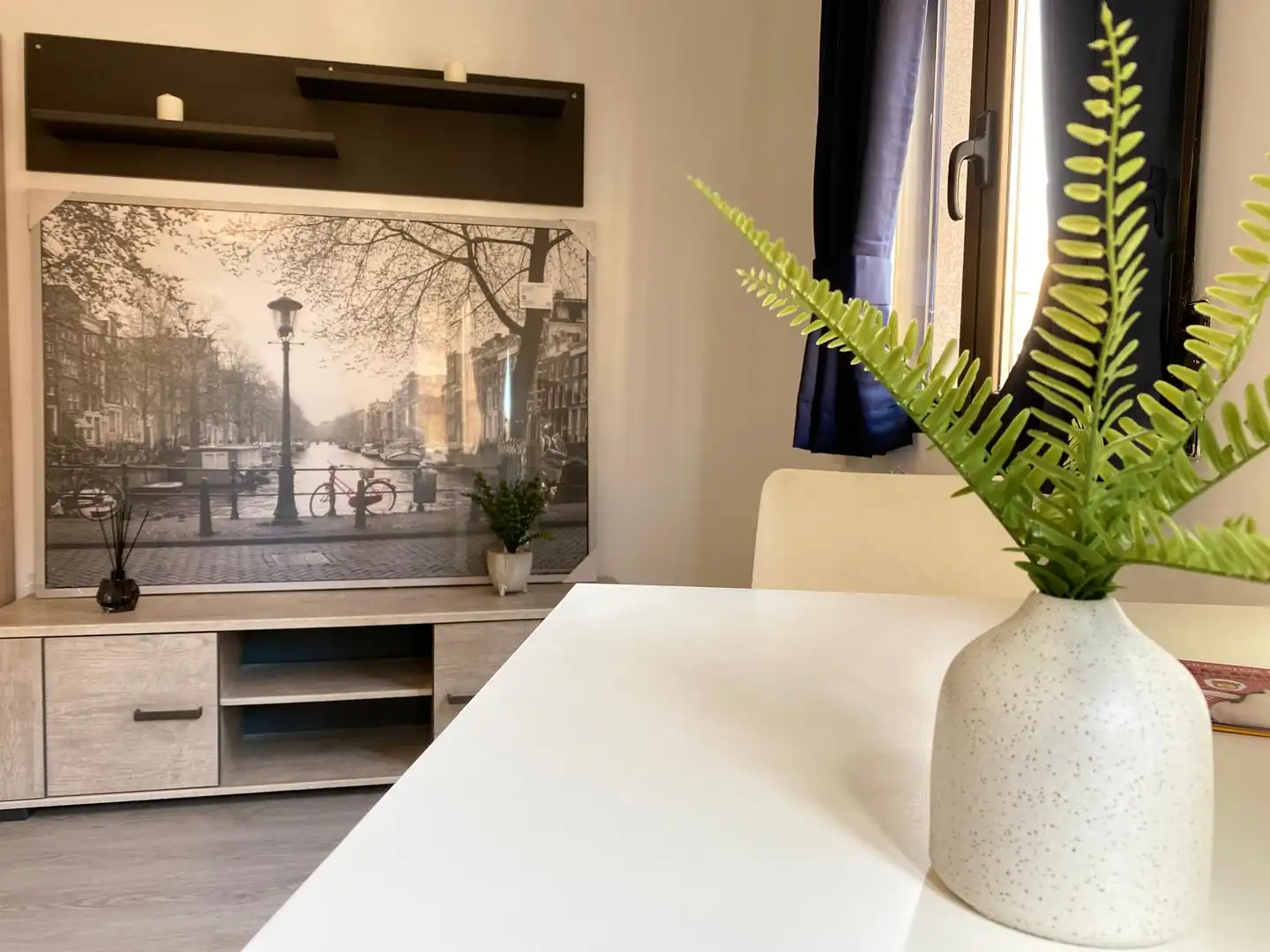 Living room of Flat for sale in Zaragoza  with Air Conditioner, Heating and Terrace