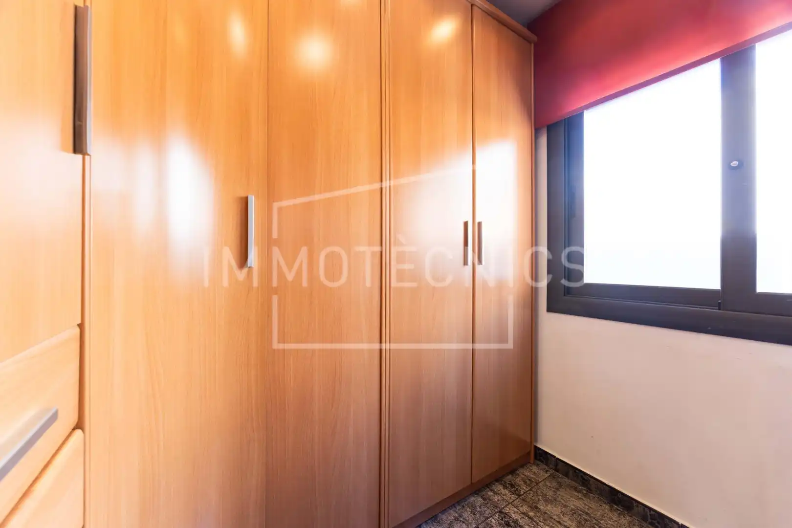 Habitación de Casa o chalet en venta en La Roca del Vallès con Calefacción, Jardín privado y Terraza