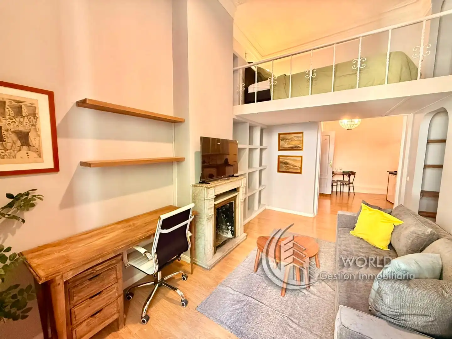 Living room of Flat for rent in Madrid  with Heating, Furnished and Washing machine