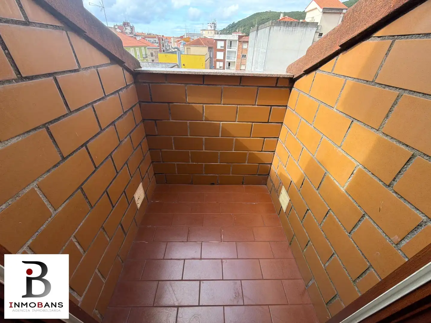 Terraza de Ático en venta en Santoña con Calefacción y Balcón