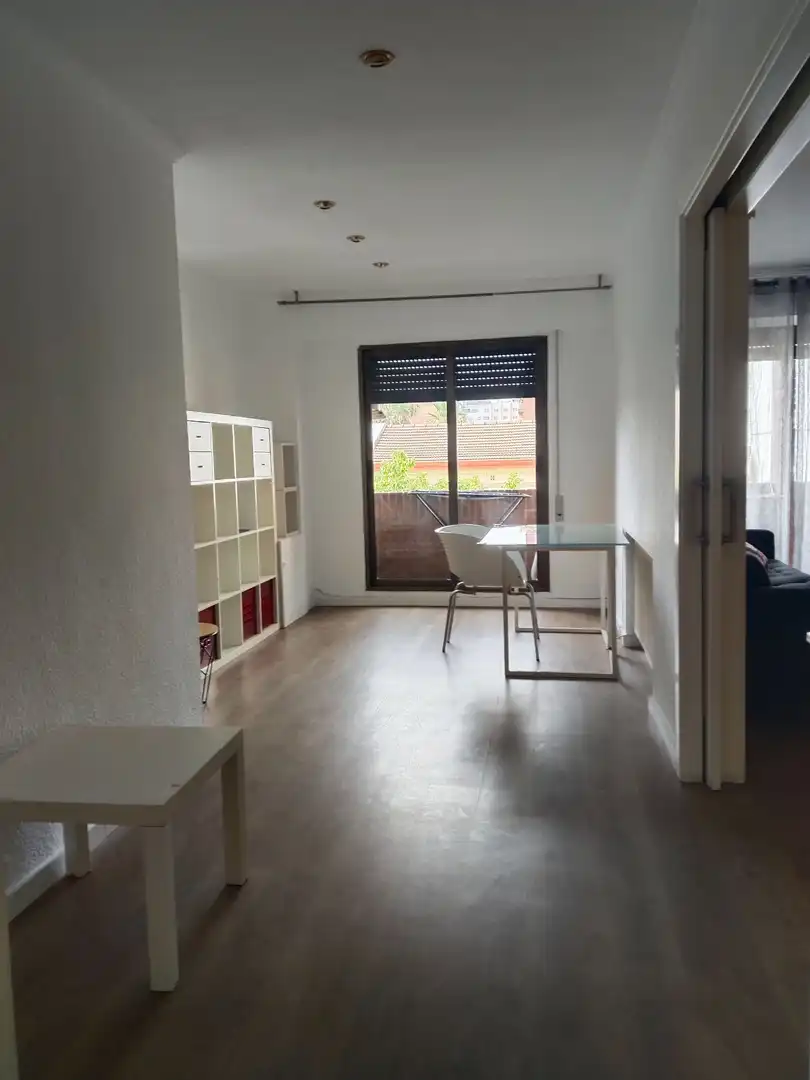 Sala d'estar de Pis de lloguer en Valencia amb Aire condicionat i Moblat