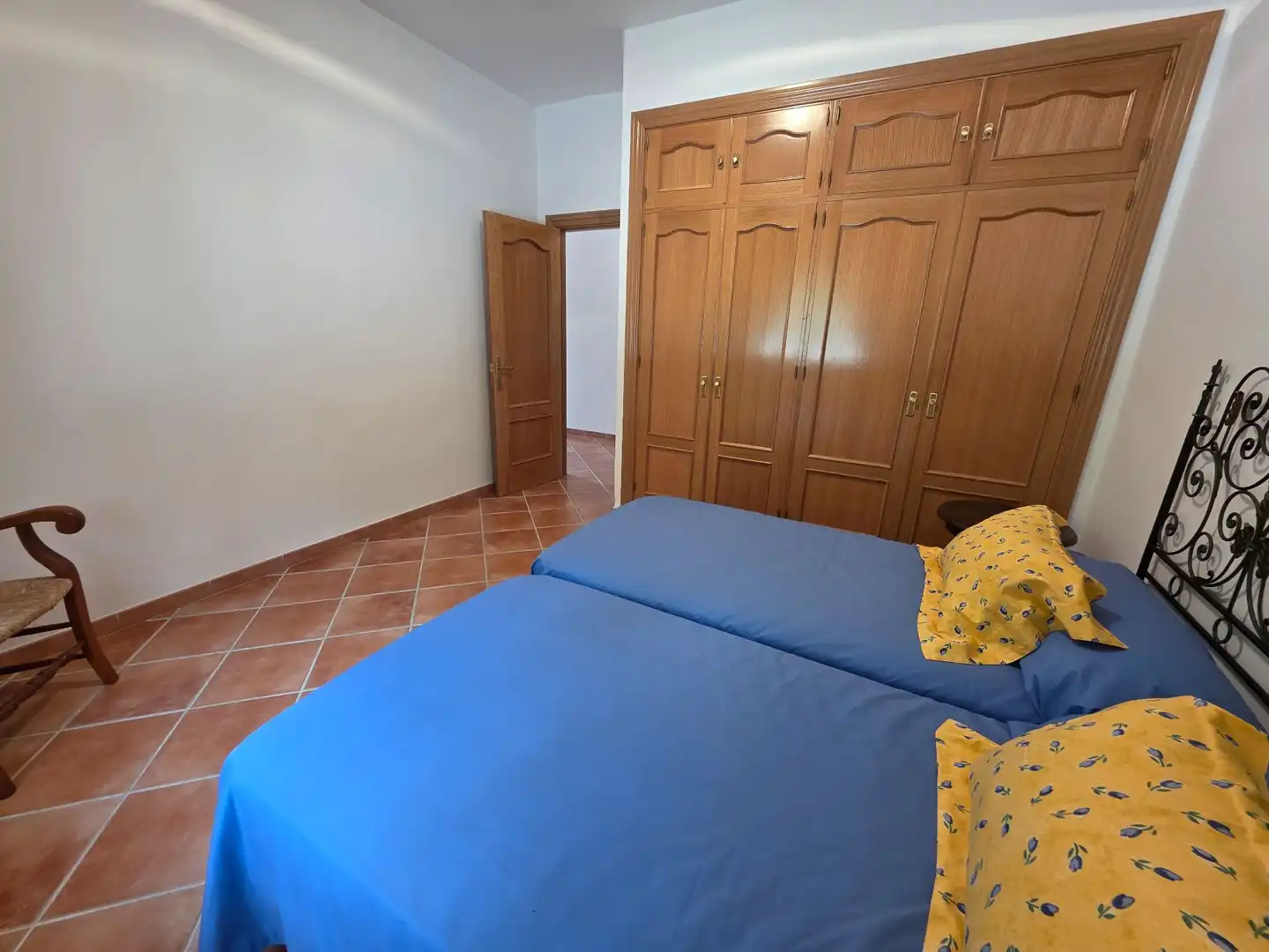 Habitación de Casa o chalet en venta en Alhaurín El Grande con Aire acondicionado, Calefacción y Jardín privado