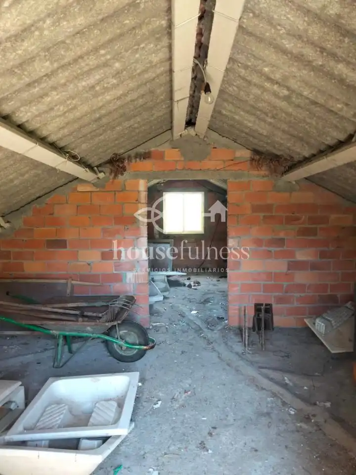 Casa o xalet en venda en Irixoa amb Calefacció, Jardí privat i Traster