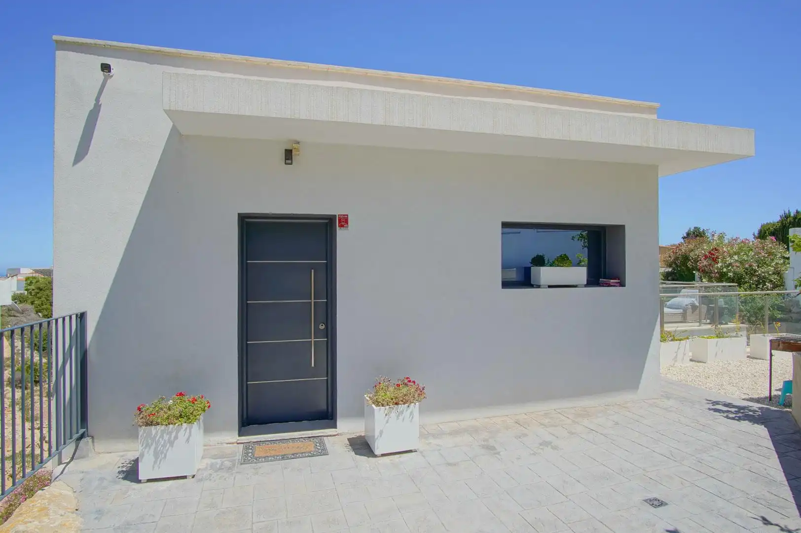 Chalet con piscina en venta en Cumbre del Sol, imagen 2