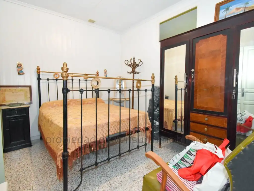 Bedroom of Houses for sale in Delicias